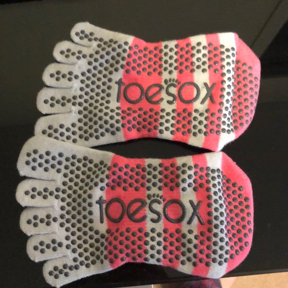 Never been worn Striped Toesox ! Size medium